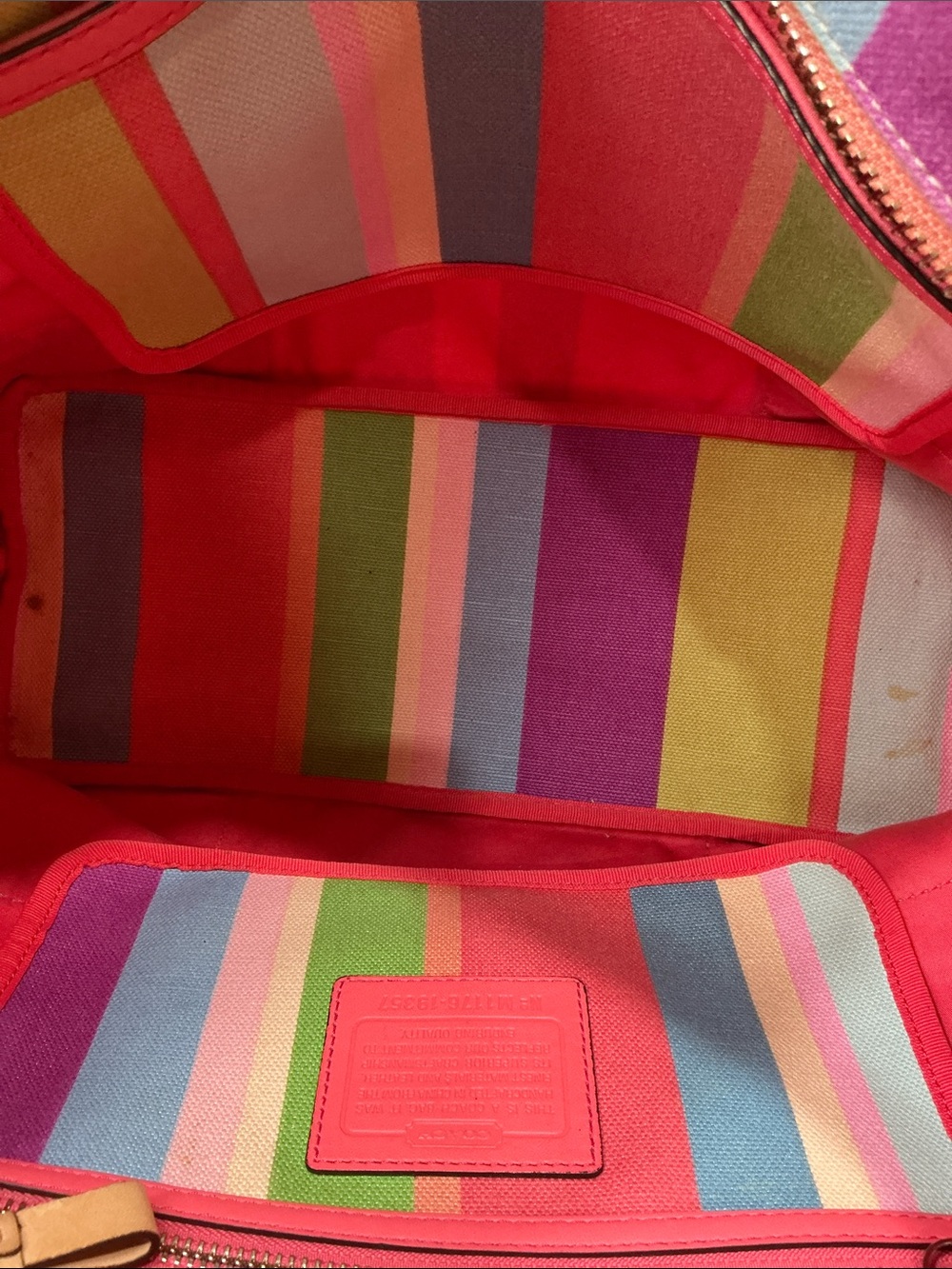 NWT Coach 19357 Hamptons Legacy Striped multi Canvas weekend Tote shoulder bag - Picture 6 of 8